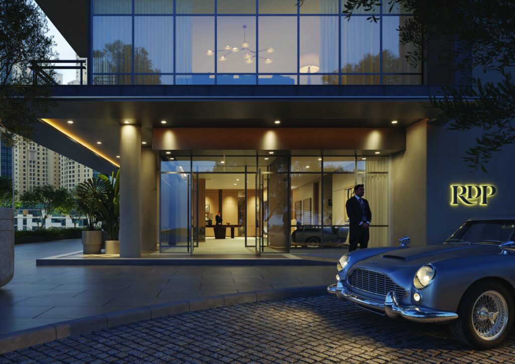 Arrival entrance with classic car at Residences Du Port, Dubai Marina