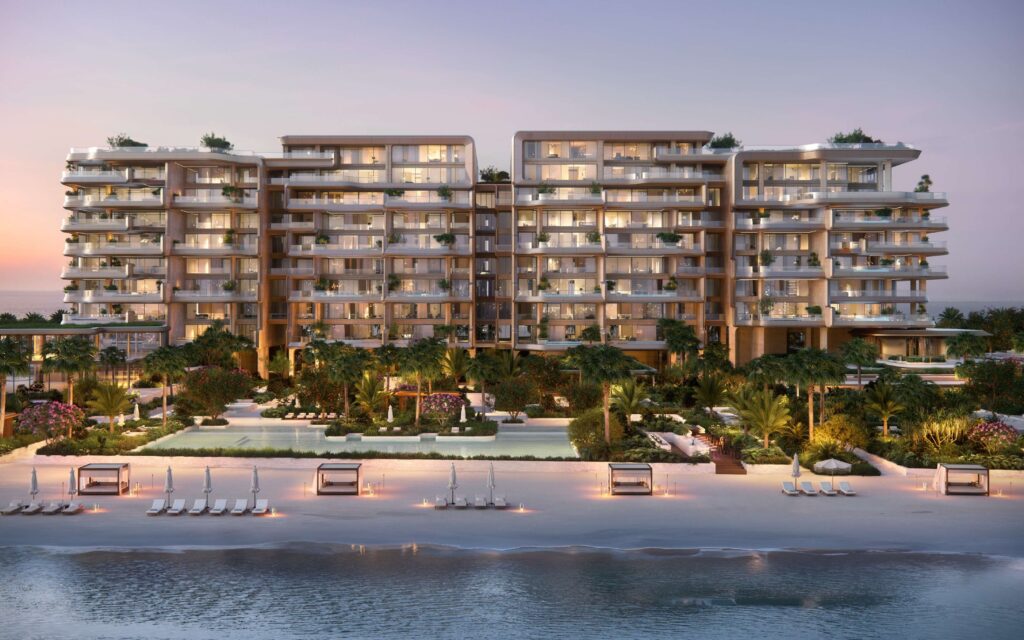 The Alba Residences beachfront residences with pool and palms, Palm Jumeirah